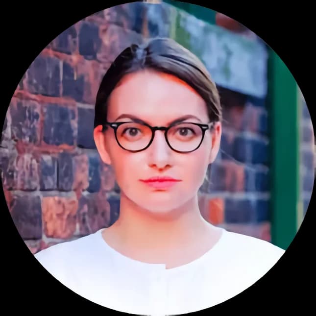 ELISABETH BOTTOMLEY photo